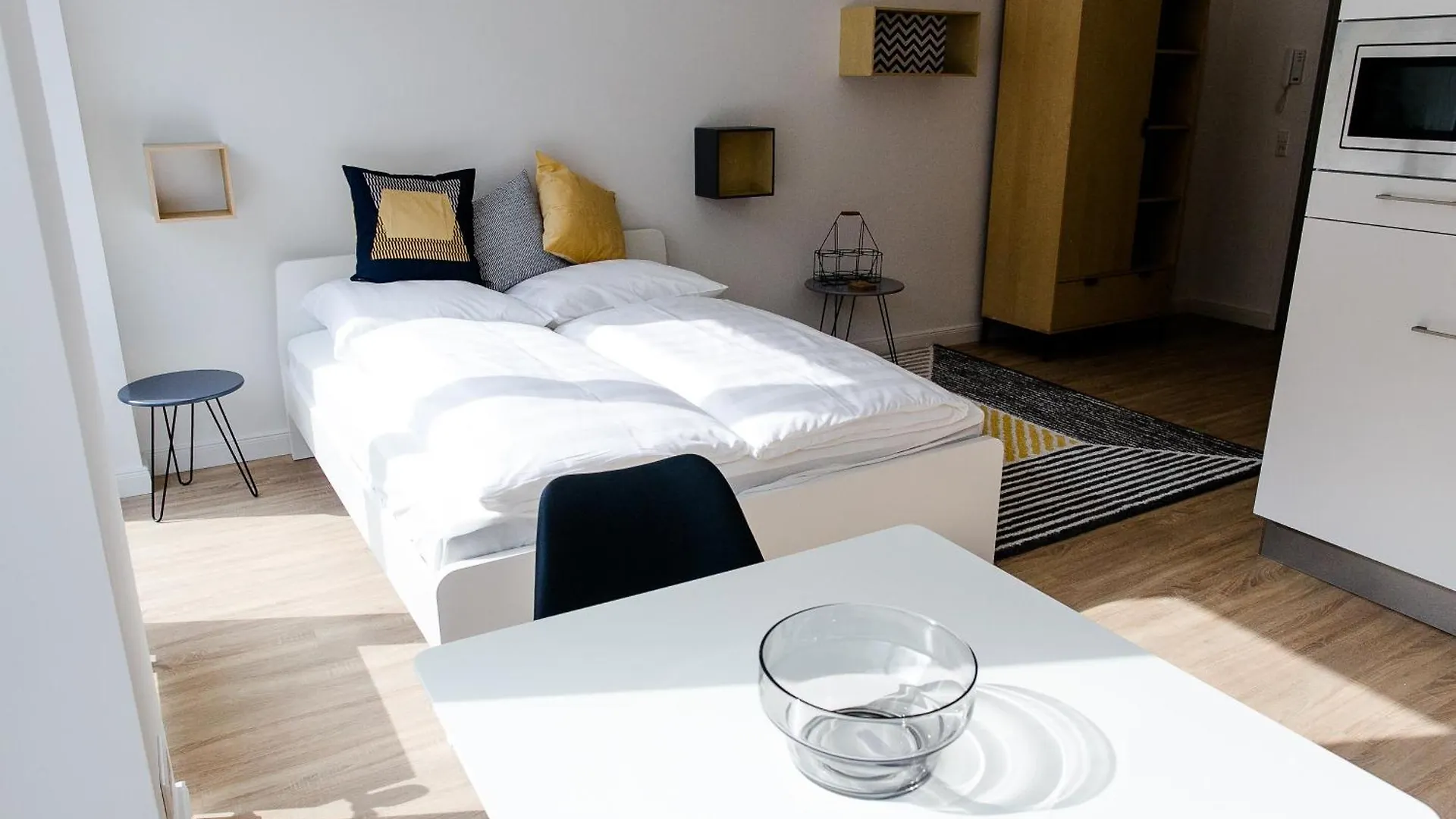 Louis & Louise Apartments Neustadt I Digital Check In Brema Germania