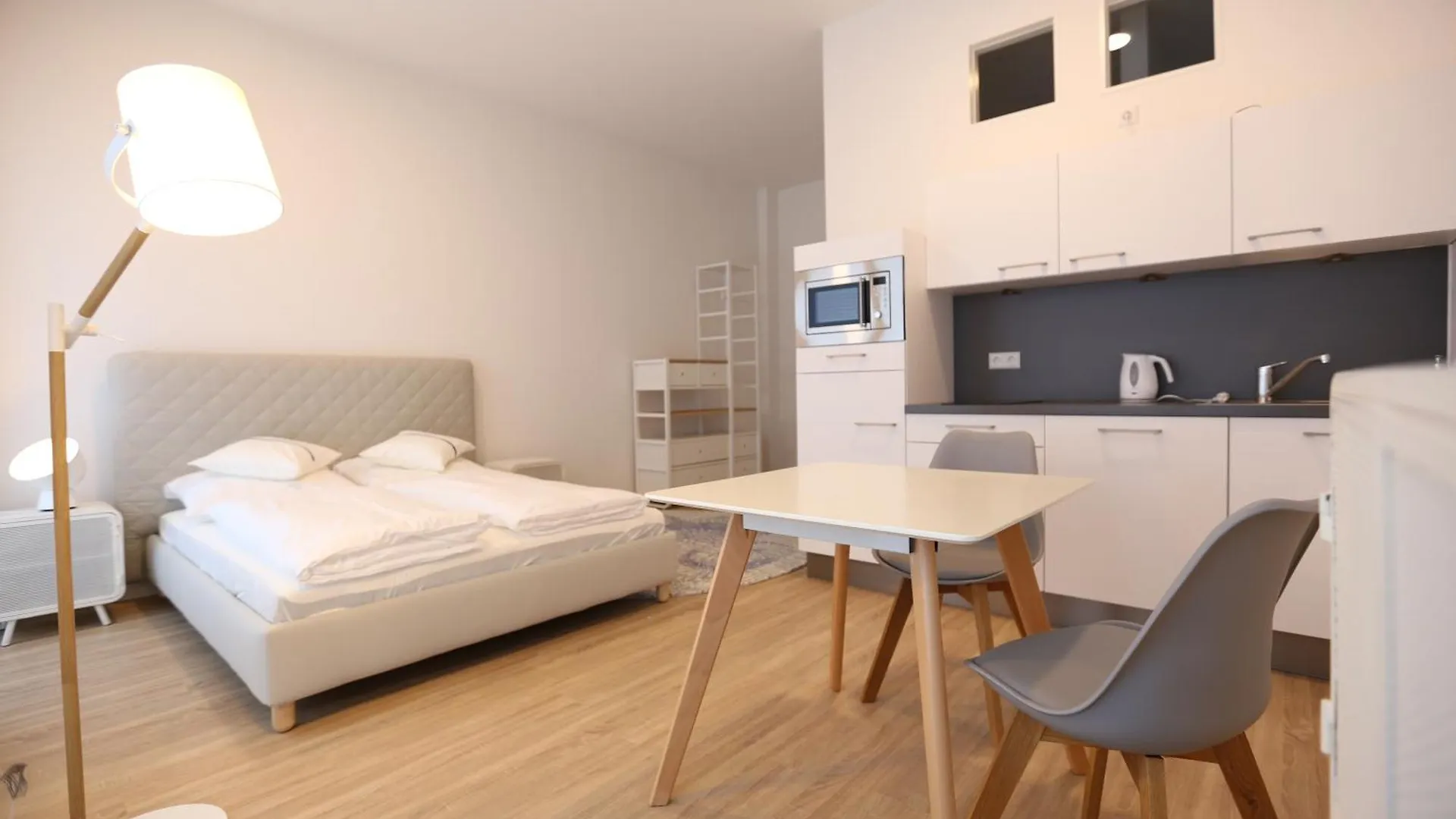 Louis & Louise Apartments Neustadt I Digital Check In Brema
